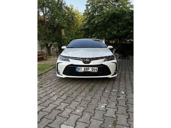 Sahibinden Toyota Corolla 1.5 Dream 2021 Model 