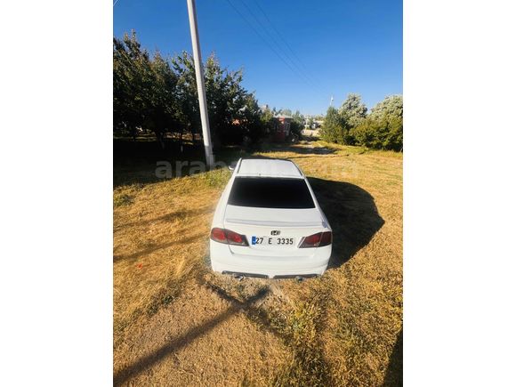 Sahibinden Honda Civic 1.6i VTEC Premium 2011 Model 
