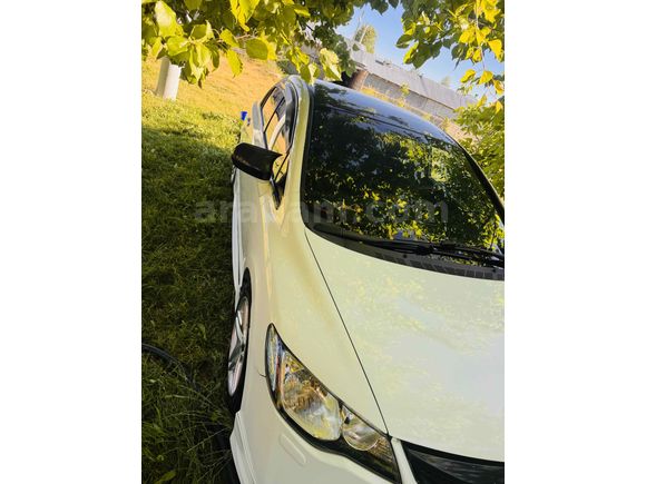 Sahibinden Honda Civic 1.6i VTEC Premium 2011 Model 