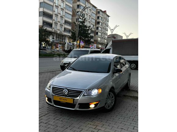Galeriden Volkswagen Passat 2.0 TDi Comfortline 2005 Model Bitlis