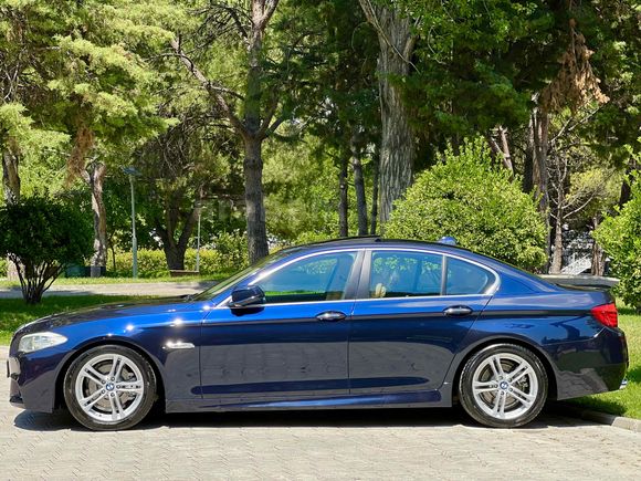 Sahibinden BMW 5 Serisi 520d LACİVERT-BEJ KUSURSUZ TEMİZLİKTE