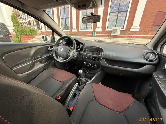 2015 MODEL 60 BİN KM DE CLİO TERTEMİZ BAKIMLI...
