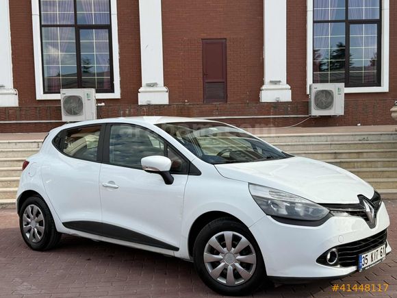 2015 MODEL 60 BİN KM DE CLİO TERTEMİZ BAKIMLI...