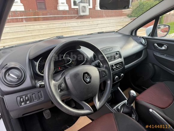 2015 MODEL 60 BİN KM DE CLİO TERTEMİZ BAKIMLI...