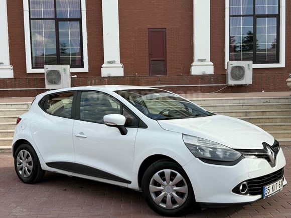 2015 MODEL 60 BİN KM DE CLİO TERTEMİZ BAKIMLI...