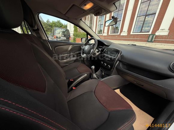 2015 MODEL 60 BİN KM DE CLİO TERTEMİZ BAKIMLI...