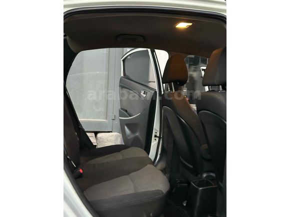 Galeriden Hyundai Accent Blue 1.6 CRDI Mode Plus 2012 Model Bitlis