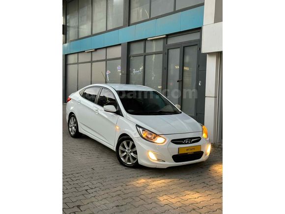 Galeriden Hyundai Accent Blue 1.6 CRDI Mode Plus 2012 Model Bitlis
