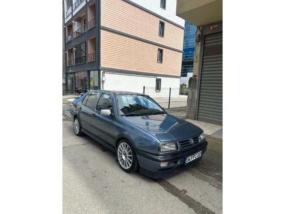 Sahibinden Volkswagen Vento 1.8 GL 1995 Model