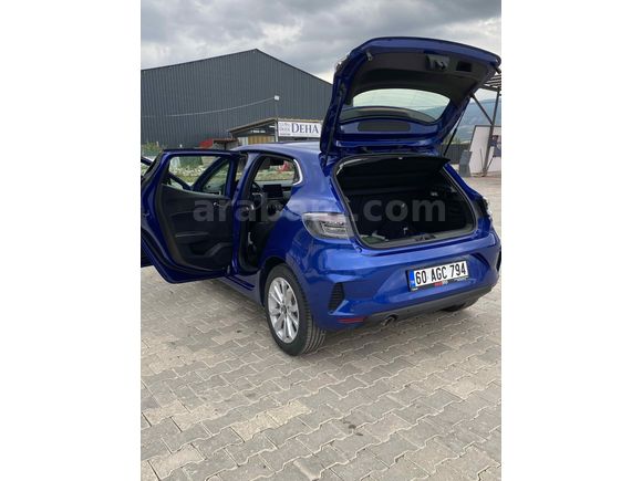 Sahibinden Renault Clio 1.0 TCe Evolution 2023 Model  41.000 km Mavi