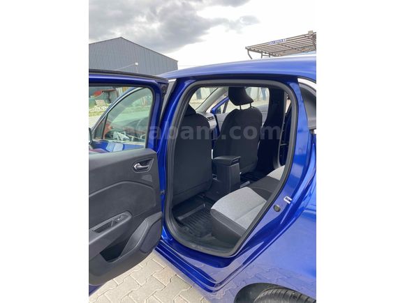 Sahibinden Renault Clio 1.0 TCe Evolution 2023 Model  41.000 km Mavi