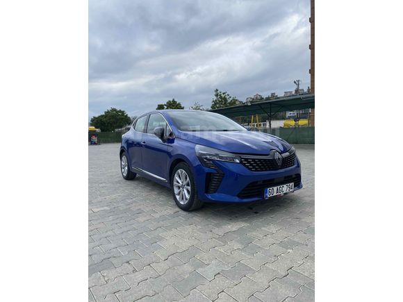 Sahibinden Renault Clio 1.0 TCe Evolution 2023 Model  41.000 km Mavi