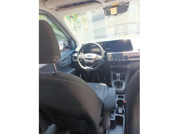 Sahibinden Ford Tourneo Courier 1.5 EcoBlue Titanium 2024 Model