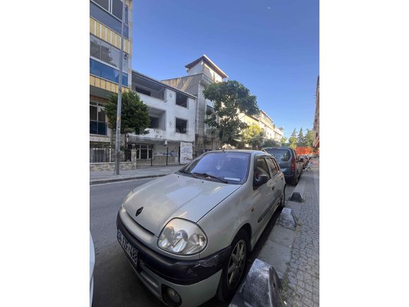 Sahibinden Renault Clio 1.6 RXT 2000 Model 