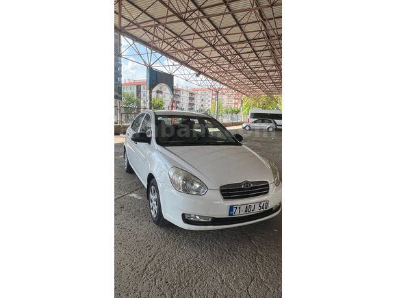 Sahibinden Hyundai Accent Era 1.4 Team 2011 Model
