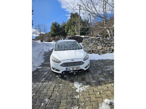 Sahibinden Ford Focus 1.6 TDCi Titanium 2016 Model  123.000 km Beyaz