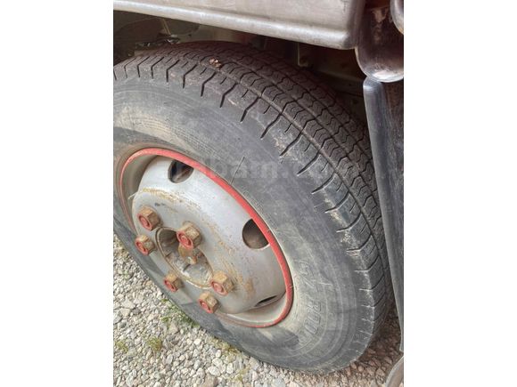 BEŞLER OTOMOTİV /// 2000 MODEL ISUZU NPR CANLI HAYVAN KASALI