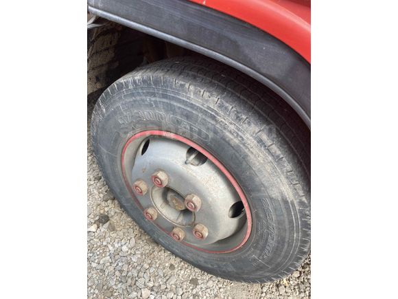 BEŞLER OTOMOTİV /// 2000 MODEL ISUZU NPR CANLI HAYVAN KASALI