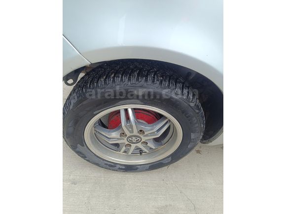 Memurdan Toyota Yaris 1.3 Sol