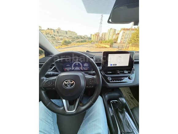 HATASIZ 10 YIL GARANTİLİ  COROLLA 2023 -30 BİN KM  