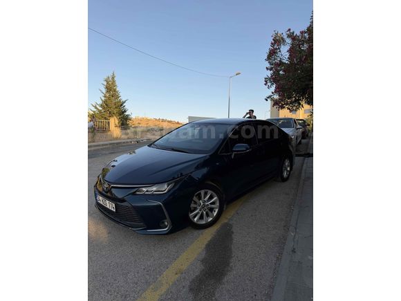 HATASIZ 10 YIL GARANTİLİ  COROLLA 2023 -30 BİN KM  