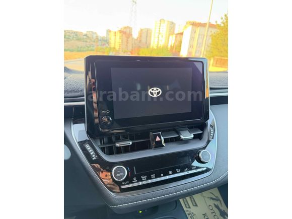 HATASIZ 10 YIL GARANTİLİ  COROLLA 2023 -30 BİN KM  