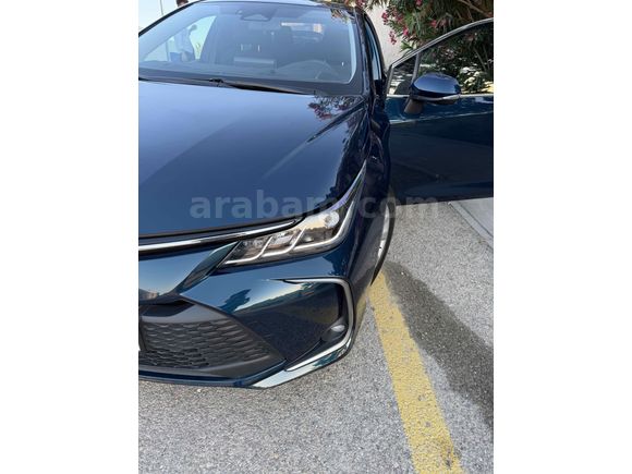 HATASIZ 10 YIL GARANTİLİ  COROLLA 2023 -30 BİN KM  
