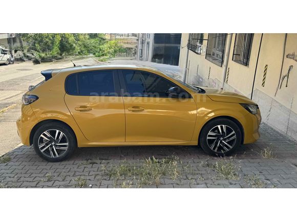 Sahibinden Peugeot 208 1.2 PureTech Active Prime 2023 Model  50.000 km Sarı