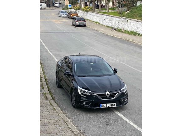 Sahibinden Renault Megane 1.6 Joy 2017 Model  193.000 km Siyah