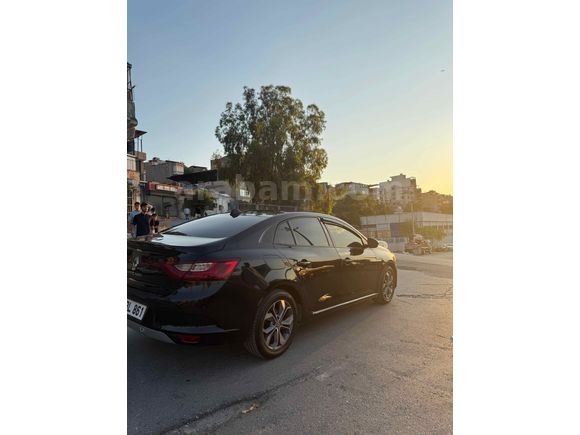 Sahibinden Renault Megane 1.6 Joy 2017 Model  193.000 km Siyah