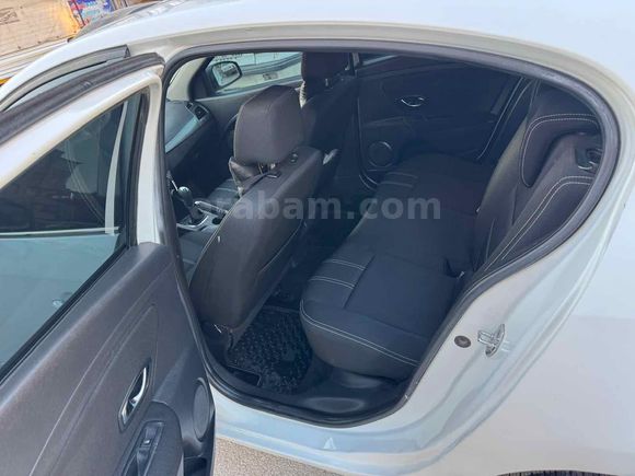 Sahibinden Renault Fluence 1.5 dCi Touch 2014 Model 