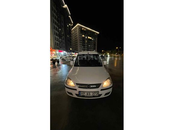 Temiz Aile Arabası / Masrafsız-Bakımlı / Opel Combo / 2008