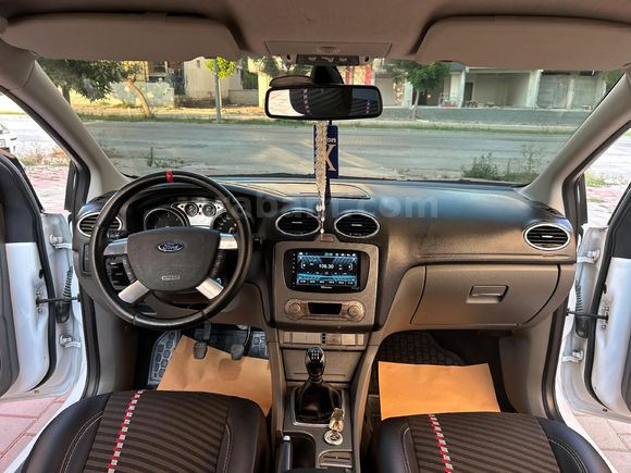 Sahibinden Ford Focus 1.6 TDCi Titanium 2011 Model