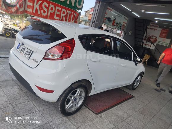 Sahibinden Ford Fiesta 1.5 TDCi Titanium 2013 Model