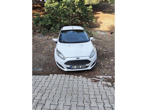Sahibinden Ford Fiesta 1.5 TDCi Titanium 2013 Model