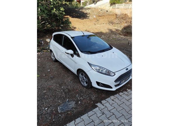 Sahibinden Ford Fiesta 1.5 TDCi Titanium 2013 Model