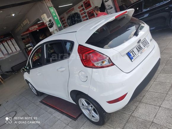 Sahibinden Ford Fiesta 1.5 TDCi Titanium 2013 Model
