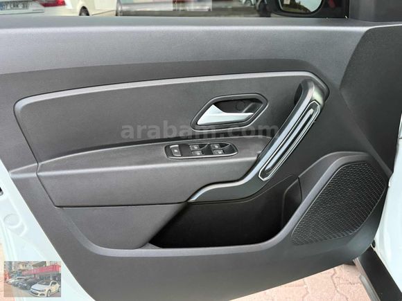 BOZ OTOMOTİVDEN DACIA DUSTER 1.3 Tce BENZİNLİ PRESTİGE