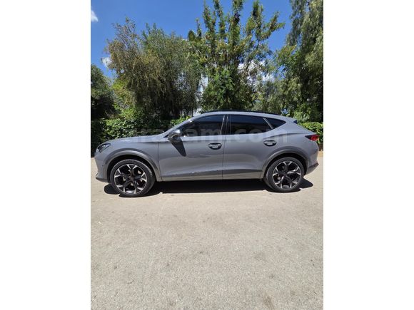 Sahibinden Cupra Formentor 1.5 TSI 2023 Model  23.500 km Gri (metalik)