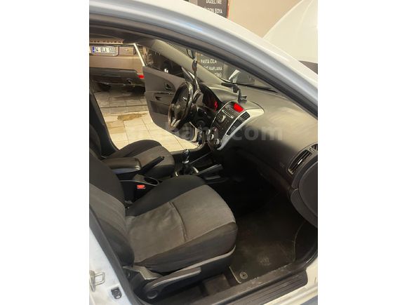 Sahibinden Kia Ceed 1.6 CRDi Motion SW 2012 Model