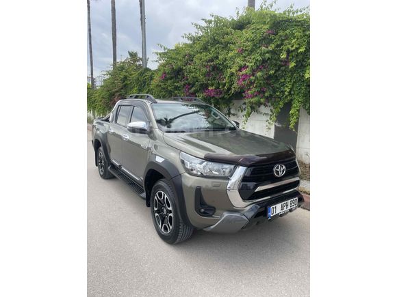 Sahibinden Toyota Hilux 2.4 D-4D 4x2 Adventure 2023 Model 