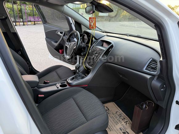 Sahibinden Opel Astra 1.3 CDTI Sport 2012 Model 