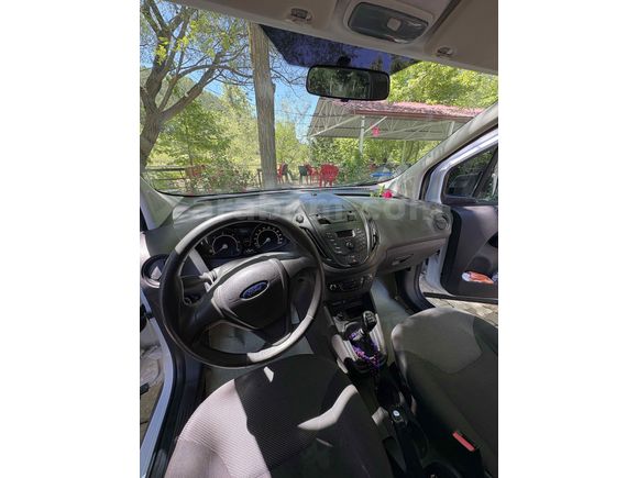 Sahibinden Ford courier 2022 Model  otomobil ruhsatlı
