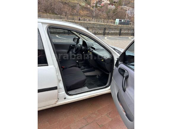 Sahibinden Opel Corsa 1.2 Swing 2000 Model