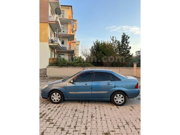 20 YILLIK Sahibinden Ford Focus 1.6 Ambiente 2000 Model