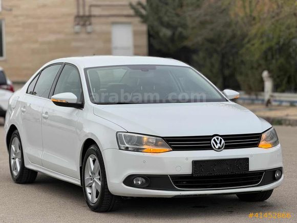 2014 VW JETTA 1.6 TDİ MANUEL COMFORTLİNE HATASİZ