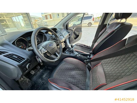 2015 FORD FOCUS 1.6 TDCİ TREND X EMSALSİZ TEMİZ 163 BİNDE