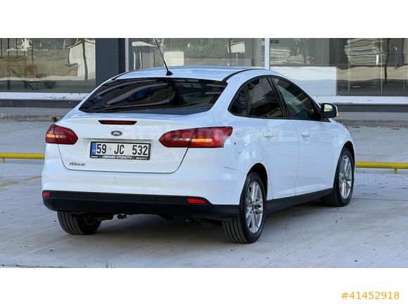 2015 FORD FOCUS 1.6 TDCİ TREND X EMSALSİZ TEMİZ 163 BİNDE