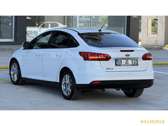 2015 FORD FOCUS 1.6 TDCİ TREND X EMSALSİZ TEMİZ 163 BİNDE