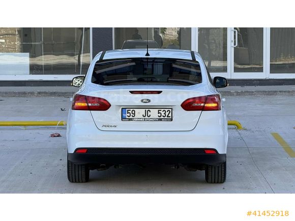 2015 FORD FOCUS 1.6 TDCİ TREND X EMSALSİZ TEMİZ 163 BİNDE